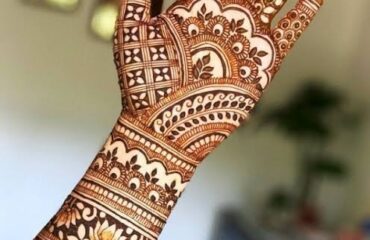 Nisha-Mehndi