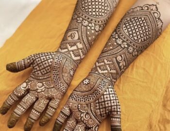 Sakshi-mehendi-artist