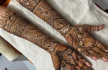 Uk-Mehandi-Artist